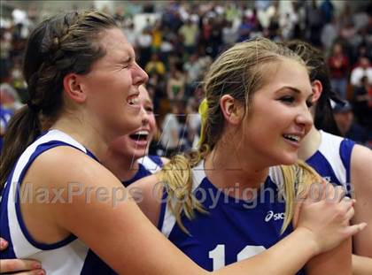 Thumbnail 3 in Mira Costa vs. Santa Margarita (CIF SS D1-AA Final) photogallery.