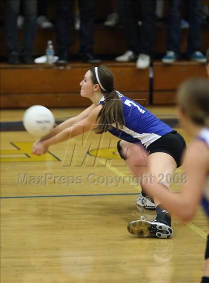 Thumbnail 2 in Mira Costa vs. Santa Margarita (CIF SS D1-AA Final) photogallery.