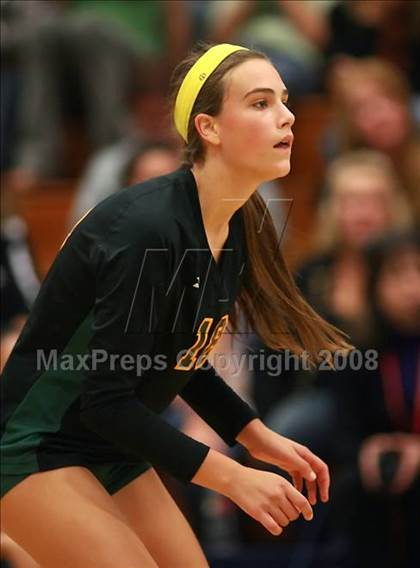 Thumbnail 2 in Mira Costa vs. Santa Margarita (CIF SS D1-AA Final) photogallery.