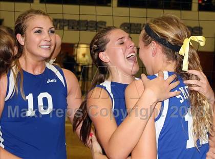 Thumbnail 1 in Mira Costa vs. Santa Margarita (CIF SS D1-AA Final) photogallery.