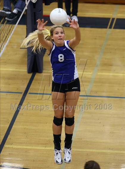 Thumbnail 2 in Mira Costa vs. Santa Margarita (CIF SS D1-AA Final) photogallery.