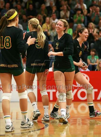 Thumbnail 1 in Mira Costa vs. Santa Margarita (CIF SS D1-AA Final) photogallery.