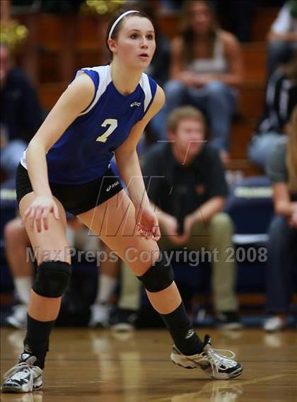 Thumbnail 3 in Mira Costa vs. Santa Margarita (CIF SS D1-AA Final) photogallery.