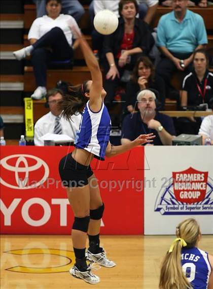 Thumbnail 3 in Mira Costa vs. Santa Margarita (CIF SS D1-AA Final) photogallery.