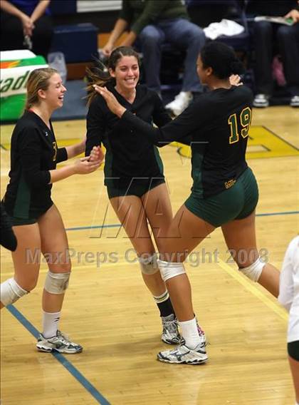 Thumbnail 2 in Mira Costa vs. Santa Margarita (CIF SS D1-AA Final) photogallery.