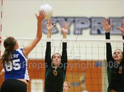 Thumbnail 1 in Mira Costa vs. Santa Margarita (CIF SS D1-AA Final) photogallery.