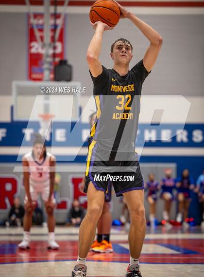 Thumbnail 1 in Montverde Academy @ Bartlett (Winter Classic) photogallery.