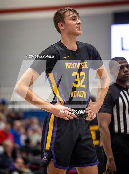 Thumbnail 2 in Montverde Academy @ Bartlett (Winter Classic) photogallery.