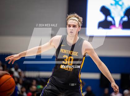 Thumbnail 3 in Montverde Academy @ Bartlett (Winter Classic) photogallery.