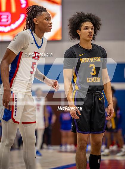 Thumbnail 2 in Montverde Academy @ Bartlett (Winter Classic) photogallery.