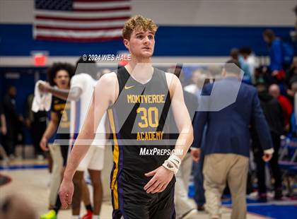 Thumbnail 3 in Montverde Academy @ Bartlett (Winter Classic) photogallery.