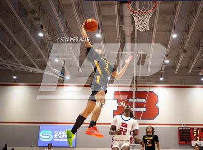 Thumbnail 2 in Montverde Academy @ Bartlett (Winter Classic) photogallery.