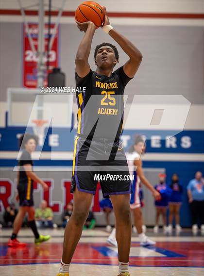 Thumbnail 2 in Montverde Academy @ Bartlett (Winter Classic) photogallery.