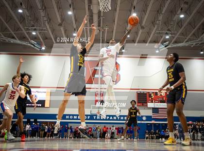 Thumbnail 3 in Montverde Academy @ Bartlett (Winter Classic) photogallery.