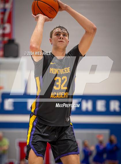 Thumbnail 2 in Montverde Academy @ Bartlett (Winter Classic) photogallery.