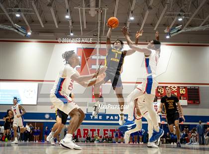 Thumbnail 1 in Montverde Academy @ Bartlett (Winter Classic) photogallery.