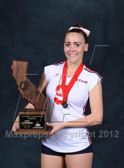 Thumbnail 1 in King (CIF State D2 Awards) photogallery.