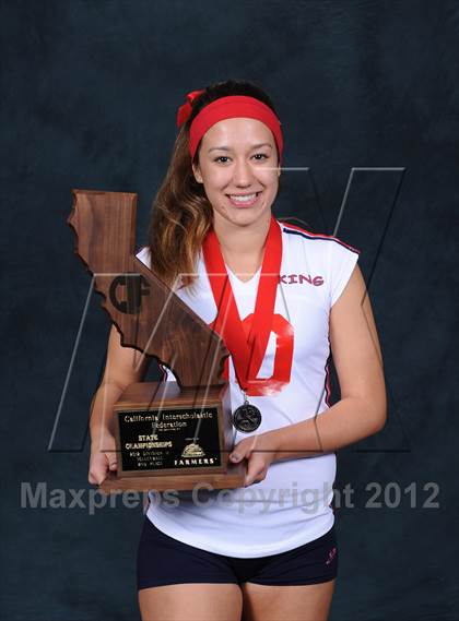 Thumbnail 3 in King (CIF State D2 Awards) photogallery.