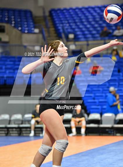 Thumbnail 3 in Hackett vs. Paris (AAA 3A Final) photogallery.