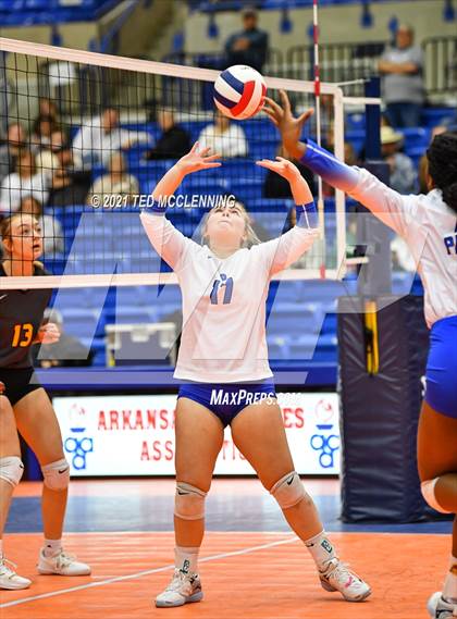 Thumbnail 2 in Hackett vs. Paris (AAA 3A Final) photogallery.