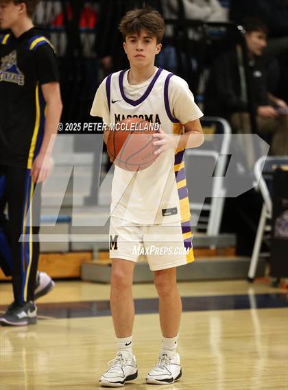 Thumbnail 2 in Kearsarge vs. Mascoma (NHIAA Division III Semi-Final Round) photogallery.