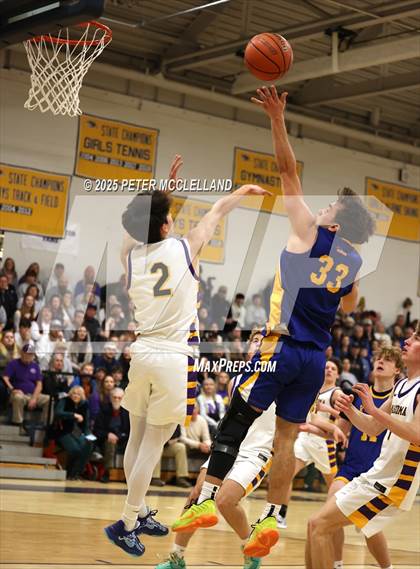 Thumbnail 1 in Kearsarge vs. Mascoma (NHIAA Division III Semi-Final Round) photogallery.