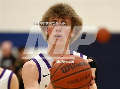 Thumbnail 2 in Kearsarge vs. Mascoma (NHIAA Division III Semi-Final Round) photogallery.