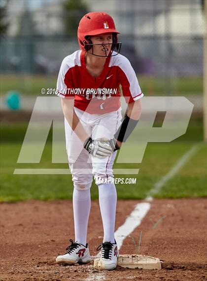 Thumbnail 2 in Laguna Creek vs. Lodi (Preseason Tournament) photogallery.