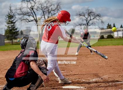 Thumbnail 3 in Laguna Creek vs. Lodi (Preseason Tournament) photogallery.