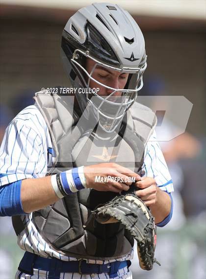 Thumbnail 2 in Carbon vs. Juan Diego Catholic (UHSAA 3A Semifinal) photogallery.