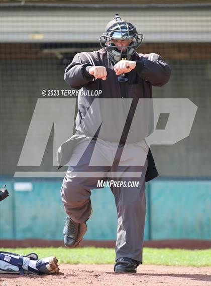 Thumbnail 2 in Carbon vs. Juan Diego Catholic (UHSAA 3A Semifinal) photogallery.