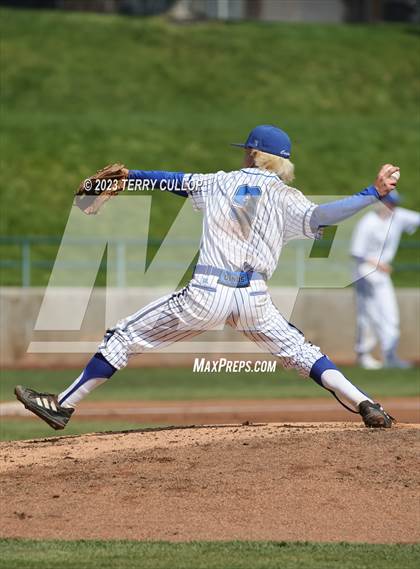 Thumbnail 2 in Carbon vs. Juan Diego Catholic (UHSAA 3A Semifinal) photogallery.