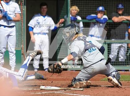 Thumbnail 2 in Carbon vs. Juan Diego Catholic (UHSAA 3A Semifinal) photogallery.