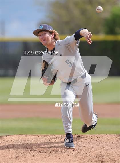Thumbnail 2 in Carbon vs. Juan Diego Catholic (UHSAA 3A Semifinal) photogallery.