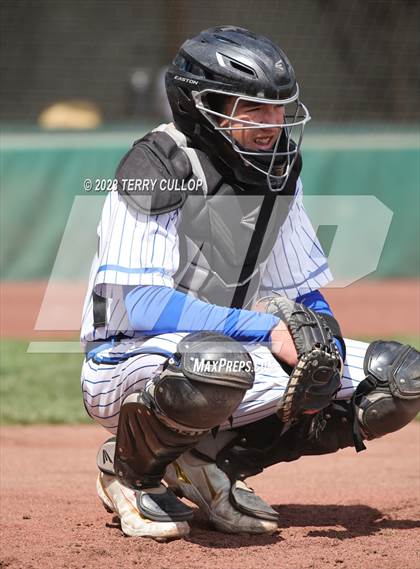 Thumbnail 1 in Carbon vs. Juan Diego Catholic (UHSAA 3A Semifinal) photogallery.