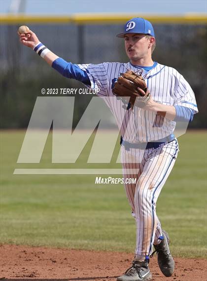 Thumbnail 2 in Carbon vs. Juan Diego Catholic (UHSAA 3A Semifinal) photogallery.