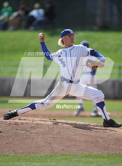 Thumbnail 1 in Carbon vs. Juan Diego Catholic (UHSAA 3A Semifinal) photogallery.