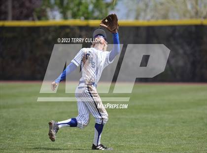 Thumbnail 2 in Carbon vs. Juan Diego Catholic (UHSAA 3A Semifinal) photogallery.