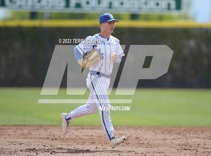 Thumbnail 2 in Carbon vs. Juan Diego Catholic (UHSAA 3A Semifinal) photogallery.