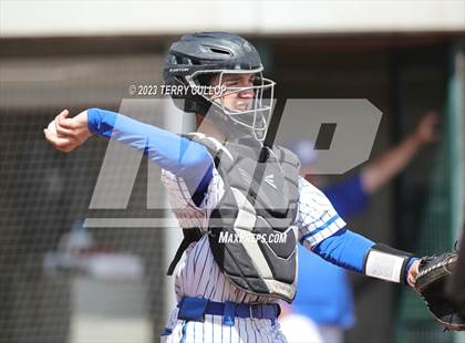 Thumbnail 3 in Carbon vs. Juan Diego Catholic (UHSAA 3A Semifinal) photogallery.