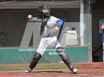 Thumbnail 1 in Carbon vs. Juan Diego Catholic (UHSAA 3A Semifinal) photogallery.