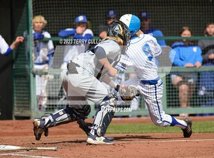 Thumbnail 2 in Carbon vs. Juan Diego Catholic (UHSAA 3A Semifinal) photogallery.