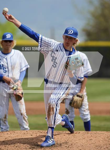 Thumbnail 3 in Carbon vs. Juan Diego Catholic (UHSAA 3A Semifinal) photogallery.