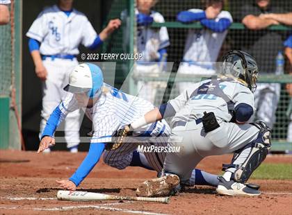 Thumbnail 3 in Carbon vs. Juan Diego Catholic (UHSAA 3A Semifinal) photogallery.