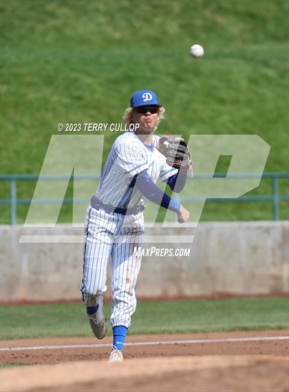 Thumbnail 3 in Carbon vs. Juan Diego Catholic (UHSAA 3A Semifinal) photogallery.