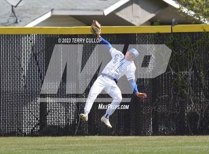 Thumbnail 2 in Carbon vs. Juan Diego Catholic (UHSAA 3A Semifinal) photogallery.