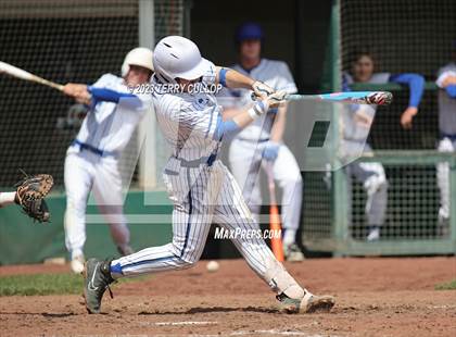 Thumbnail 2 in Carbon vs. Juan Diego Catholic (UHSAA 3A Semifinal) photogallery.
