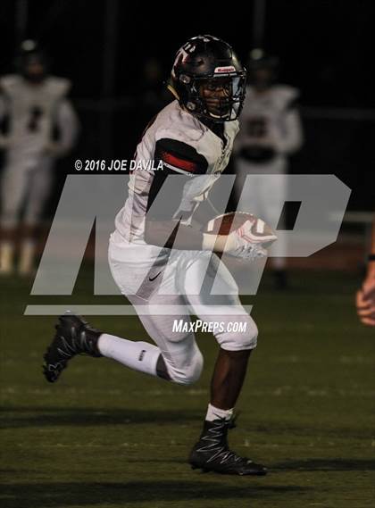 Thumbnail 2 in Troy @ St. Joseph (CIFSS Div 5 1st Round) photogallery.