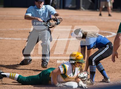 Thumbnail 1 in Lampeter-Strasburg vs Penn-Trafford (PIAA 5A Championship) photogallery.