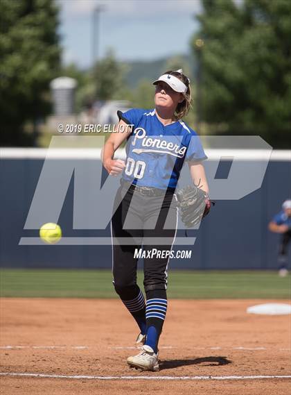 Thumbnail 2 in Lampeter-Strasburg vs Penn-Trafford (PIAA 5A Championship) photogallery.